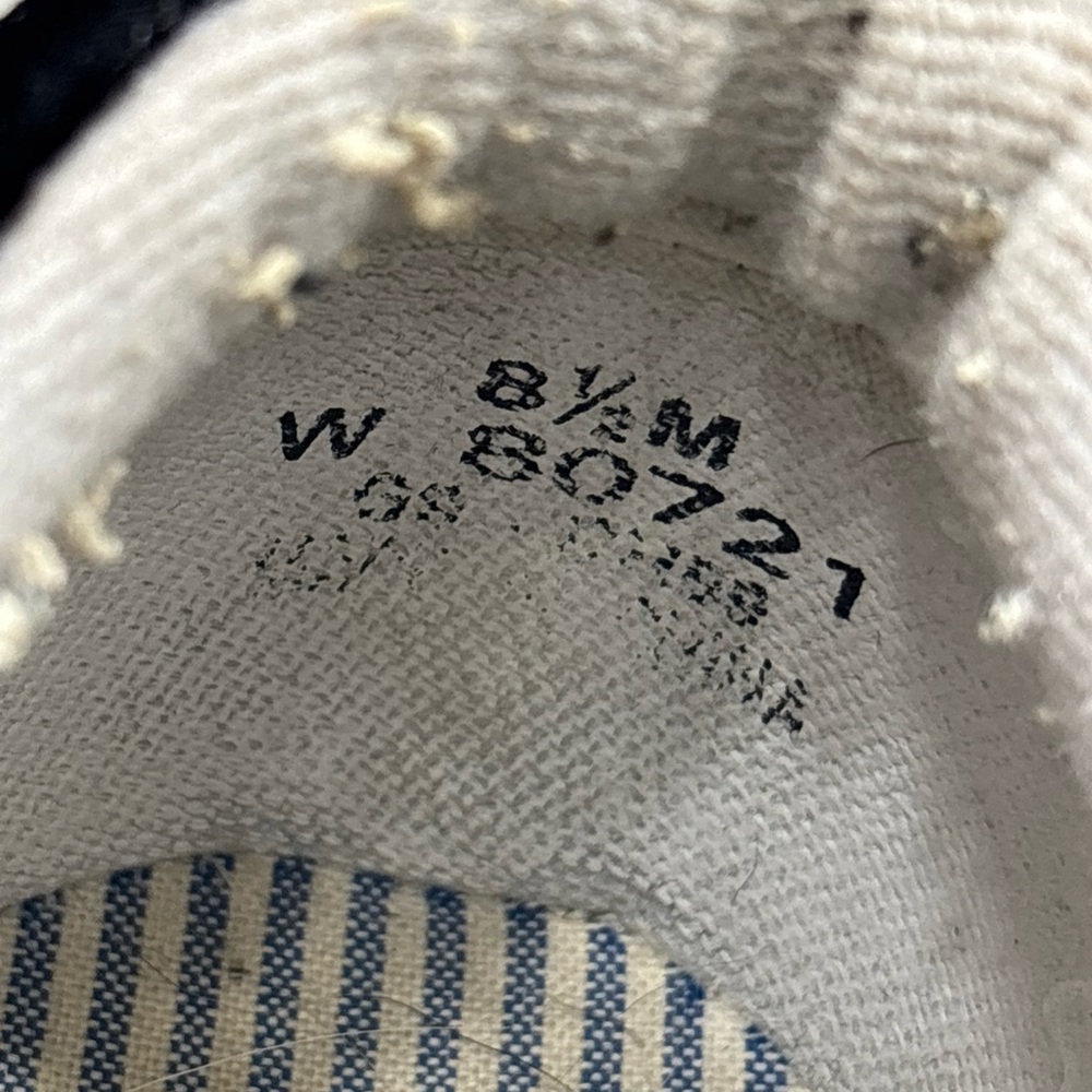 Tommy Hilfiger Womens Suede Sneakers  Black/White  Size 8.5M  W80721 - Picture 15 of 15